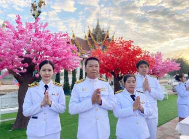 พิธีเจริญพระพุทธมนต์และทำบุญตักบาตรถวายพระราช ... พารามิเตอร์รูปภาพ 5