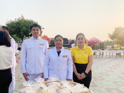 พิธีสวดพระพุทธมนต์และพิธีทำบุญตักบาตรถวายพระราชกุศล ... พารามิเตอร์รูปภาพ 1