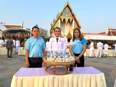 พิธีเจริญพระพุทธมนต์ และทำบุญตักบาตรถวายพระราชกุศล ... พารามิเตอร์รูปภาพ 1